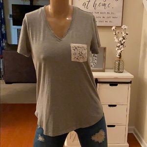 Rue21 v-neck lace pocket tee